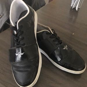 Men’s creative reaction black shoes size 8